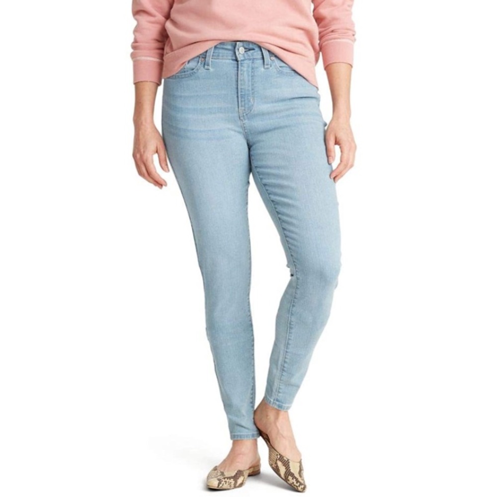 Signature by Levi Strauss & Co. Gold Label Women's Mid Rise Super Skinny Jeans